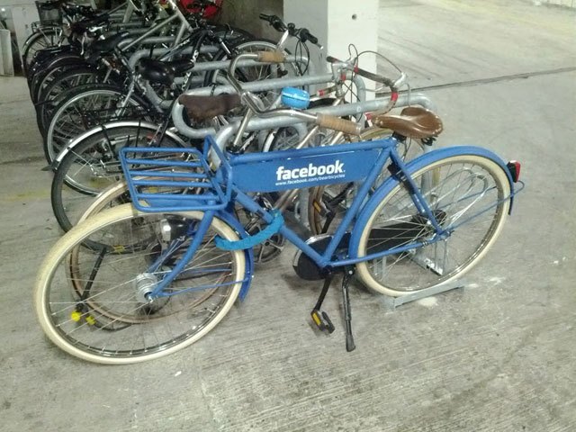 facebook-bike-at-googles-dublin-offices1